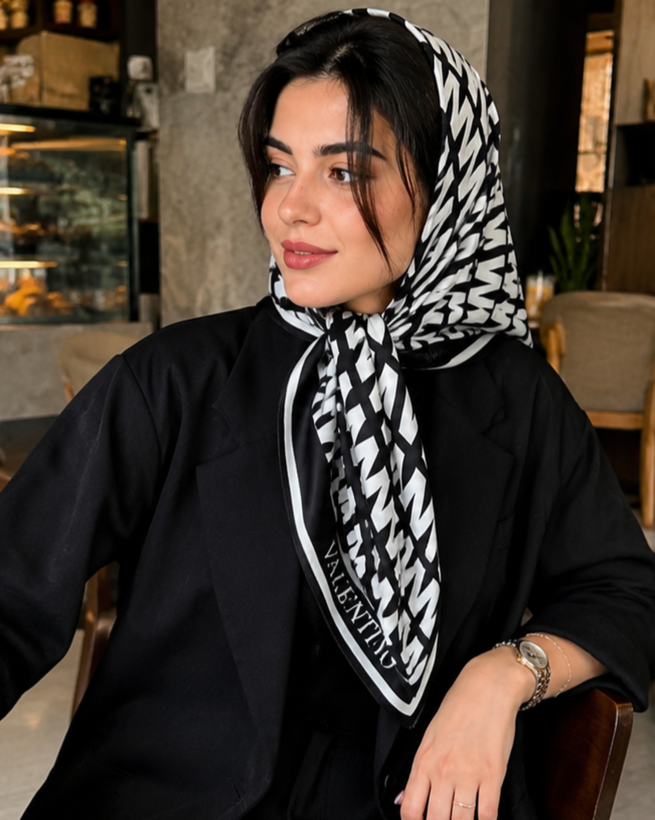 روسری قواره ۹۰ کد ۱۰۷۰